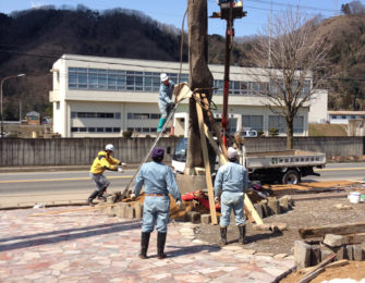 看板石　長さ６ｍです